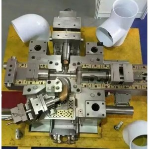 Molde de precisión multicavidad ibi-5